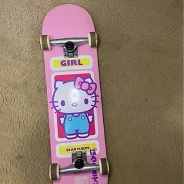 Rare Hello Kitty Girl Skateboard