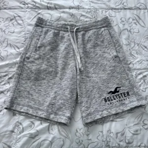 Hollister Co. Men's Grey Shorts