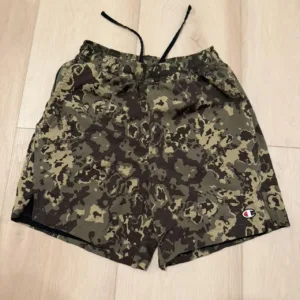 Champion Men's Khaki and Green Shorts