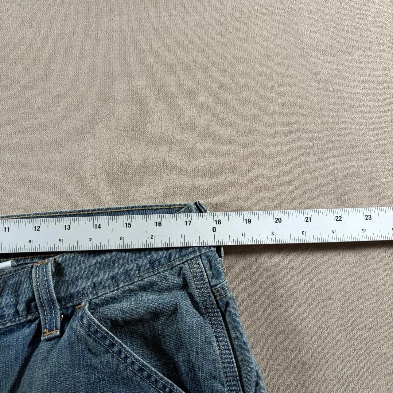 Levi's Men's Blue Shorts - Image 4