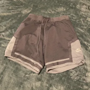Nike Men's Grey and Purple Shorts
