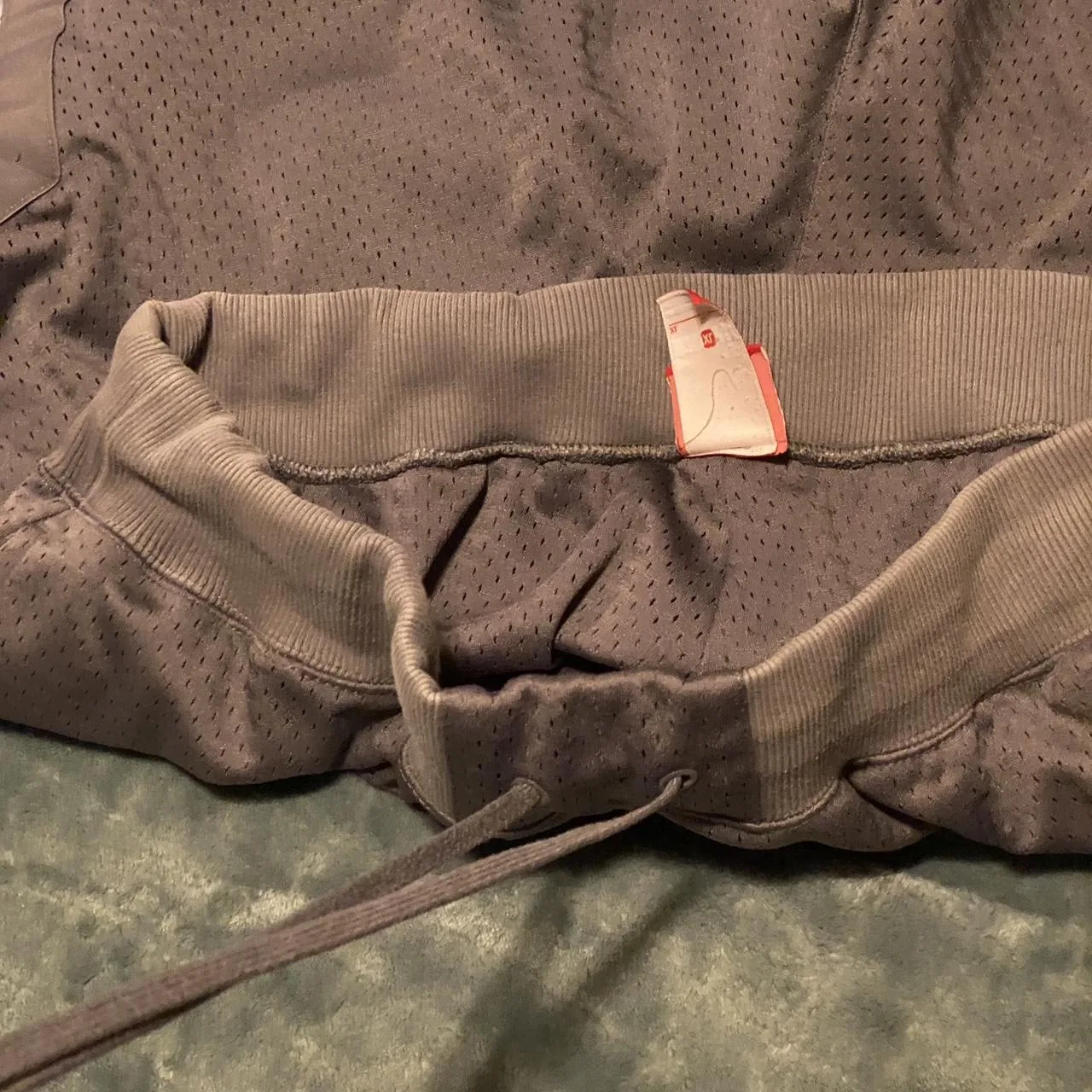 Nike Men's Grey and Purple Shorts - Image 8