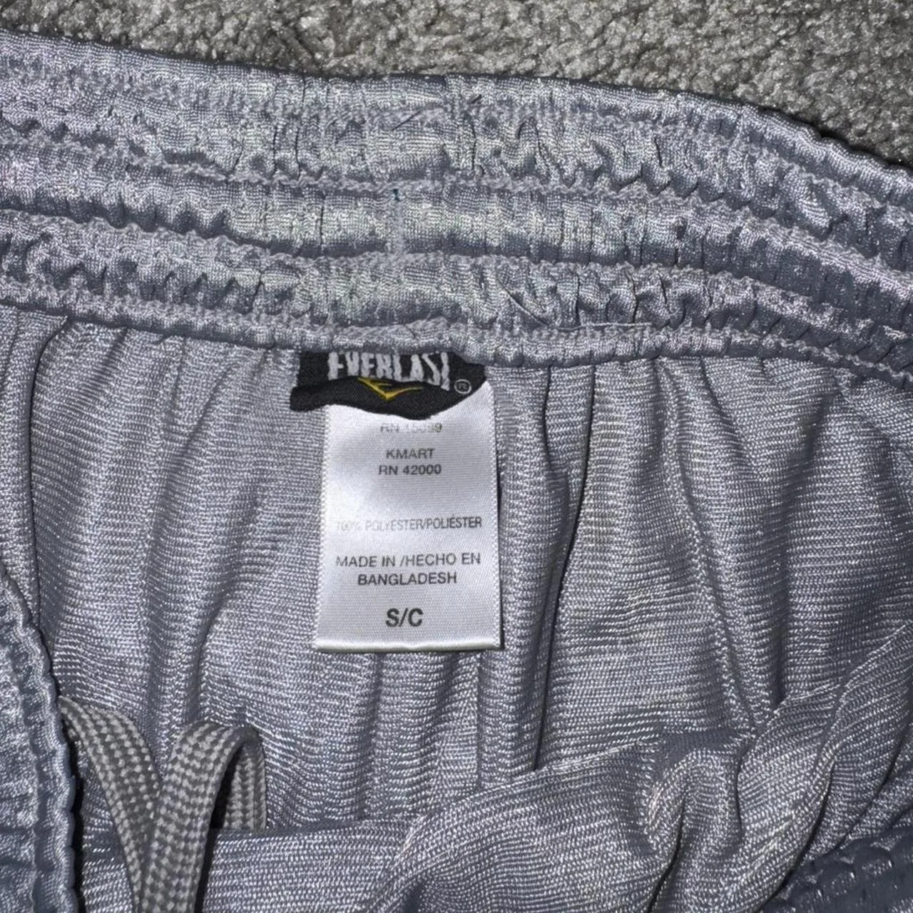 Everlast Men's Grey and Silver Shorts - Image 3