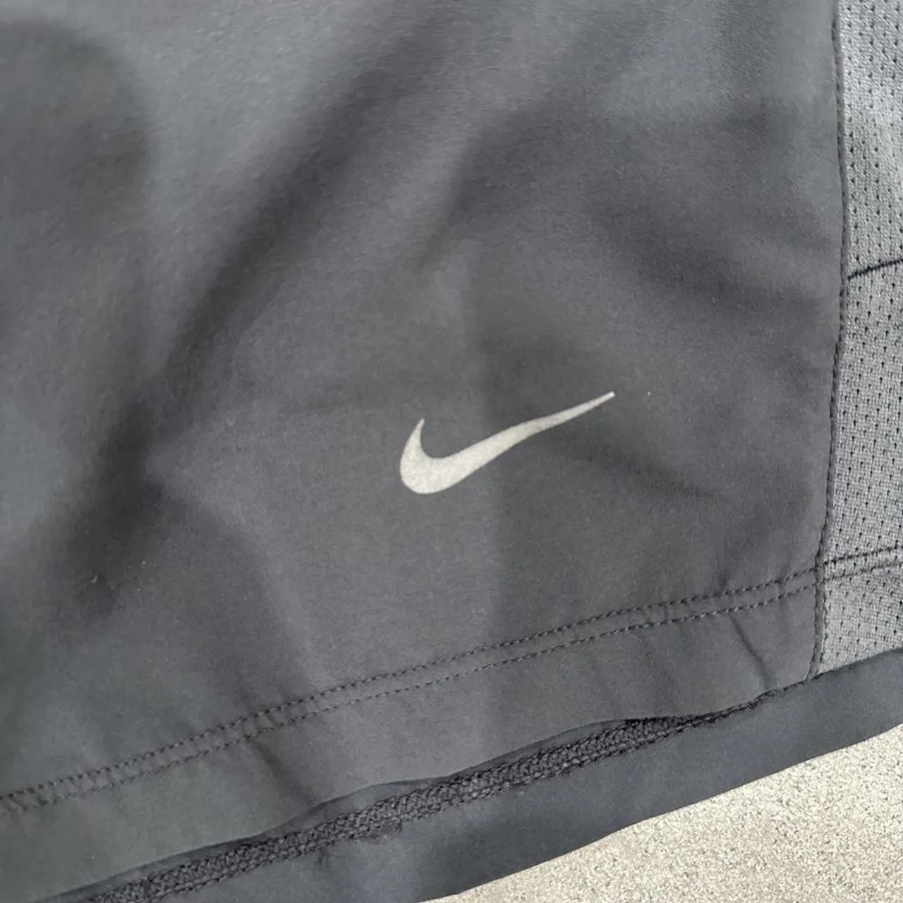 Nike Men's Grey Shorts - Image 2