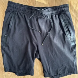 American Eagle Outfitters Men's Black Shorts