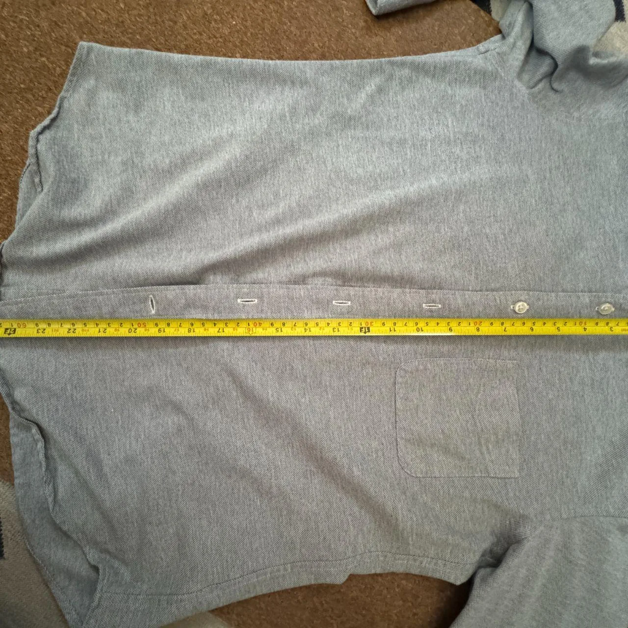 UNIQLO Men's Grey Shirt - Image 6