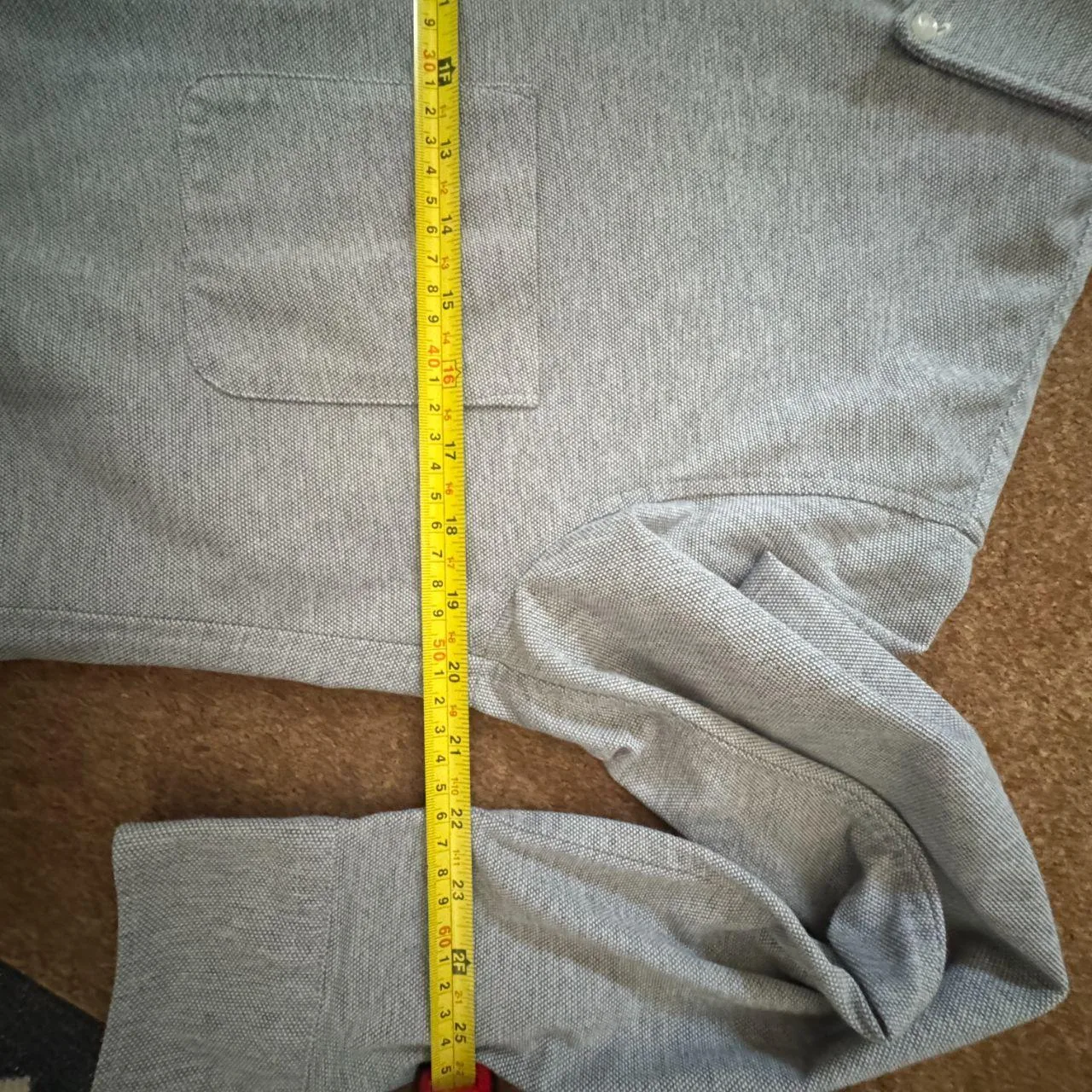 UNIQLO Men's Grey Shirt - Image 7