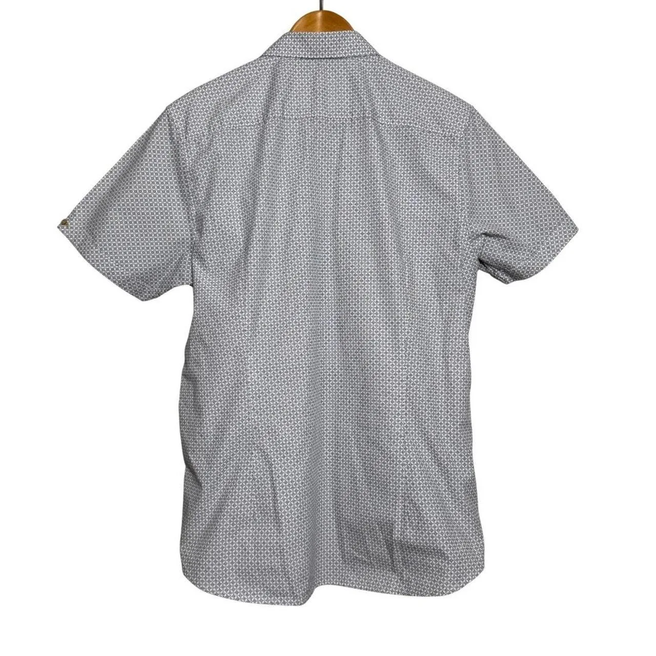 Ted Baker Men's White and Blue Shirt - Image 2