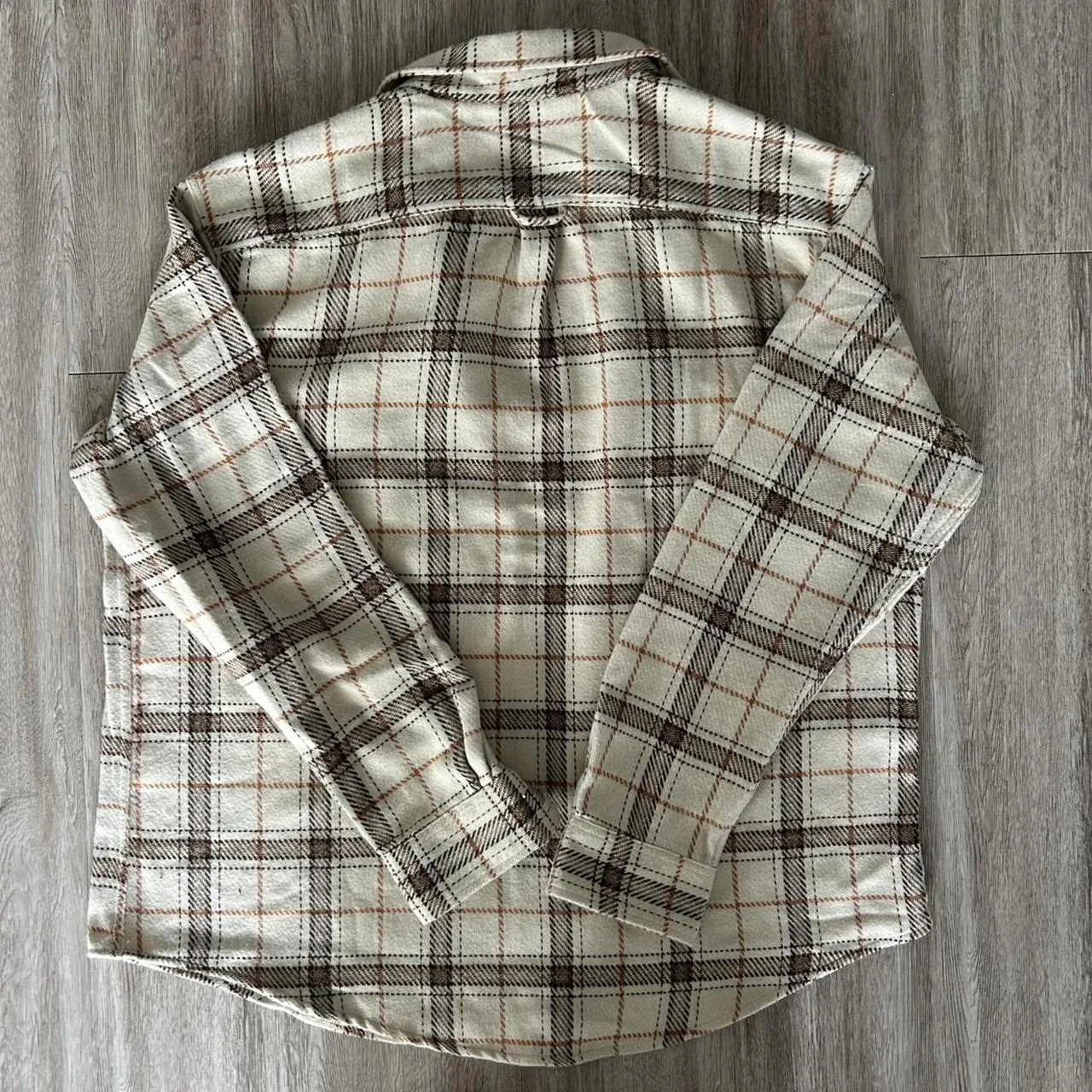 Pacific Mountain Men's Cream and Tan Shirt - Image 2