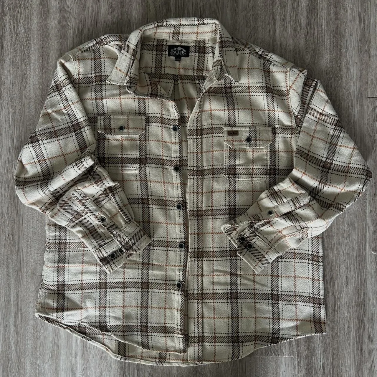 Pacific Mountain Men's Cream and Tan Shirt - Image 3