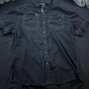 Men's Black Shirt