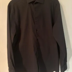 Van Heusen Men's Black and Grey Shirt