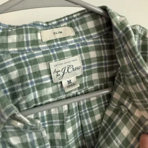 J.Crew Men's Green Shirt