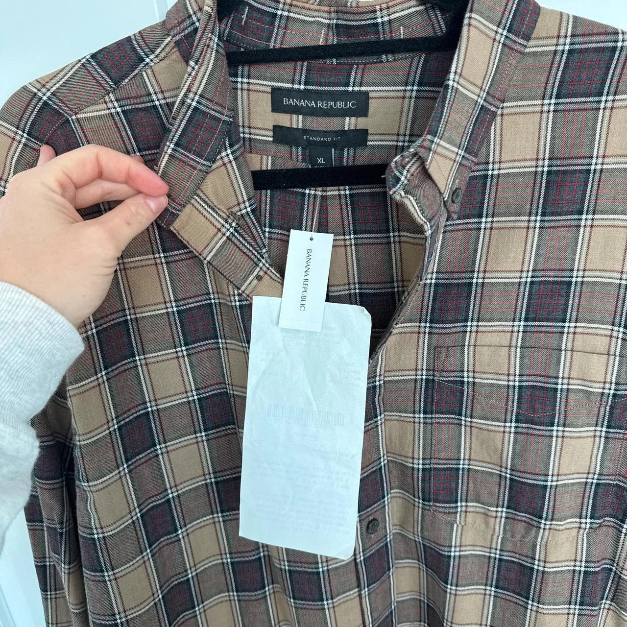 Banana Republic Men's multi Shirt - Image 2