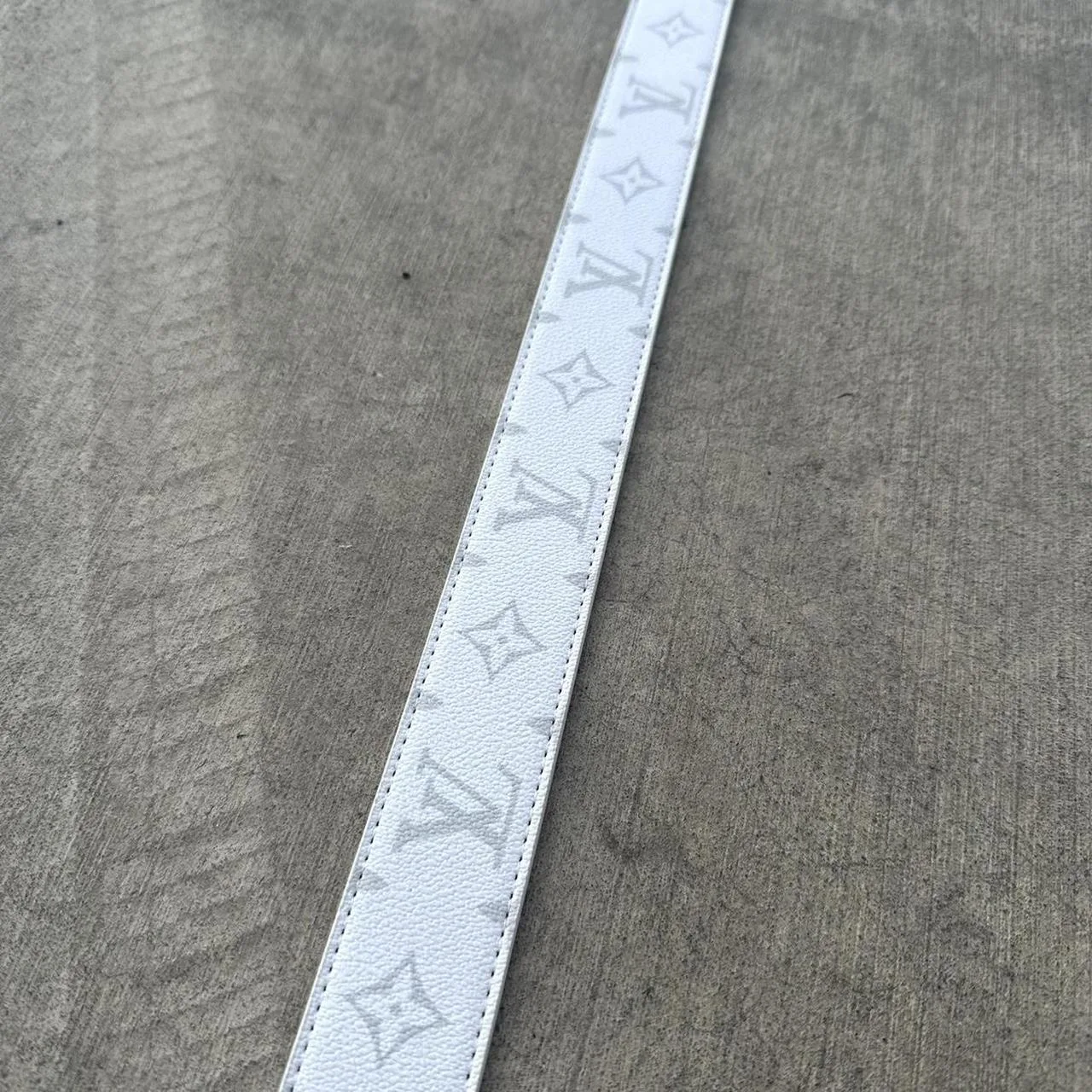 Men's White Belt - Image 3