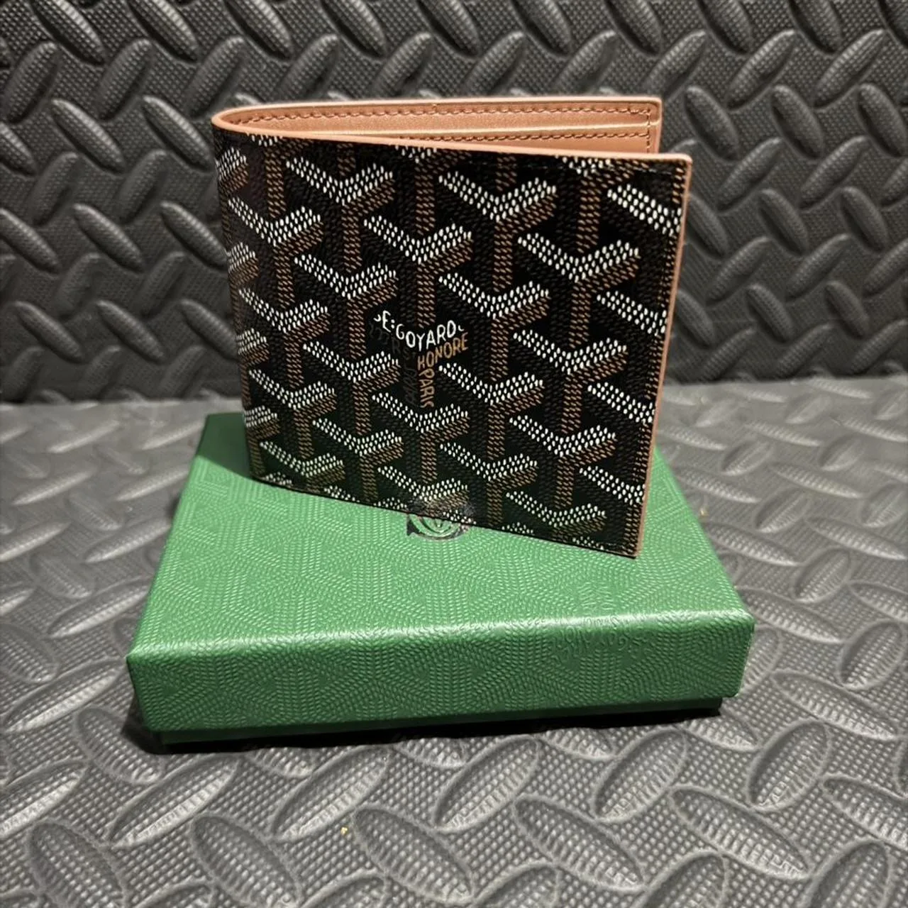 Men's Brown and Black Wallet-purses