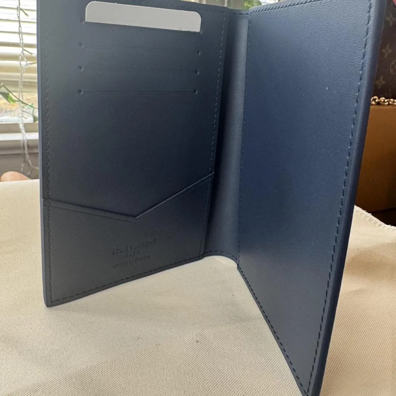 Men's Black and Navy Wallet-purses - Image 3