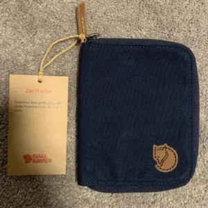 Fjällräven Men's Navy and Blue Wallet-purses