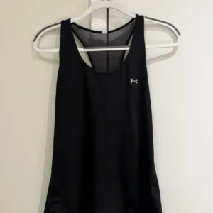 Under Armour Women's Black Vest