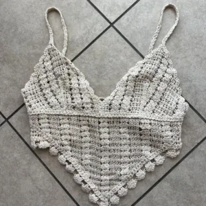 Free People Women's Cream and White Crop-top