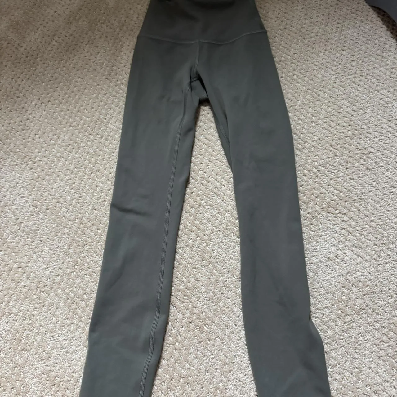 Lululemon Women's Green and Khaki Leggings - Image 2