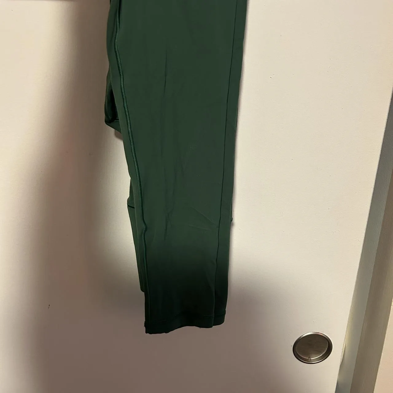 Aerie Women's Green Leggings - Image 2