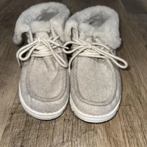 Women's Grey Slippers