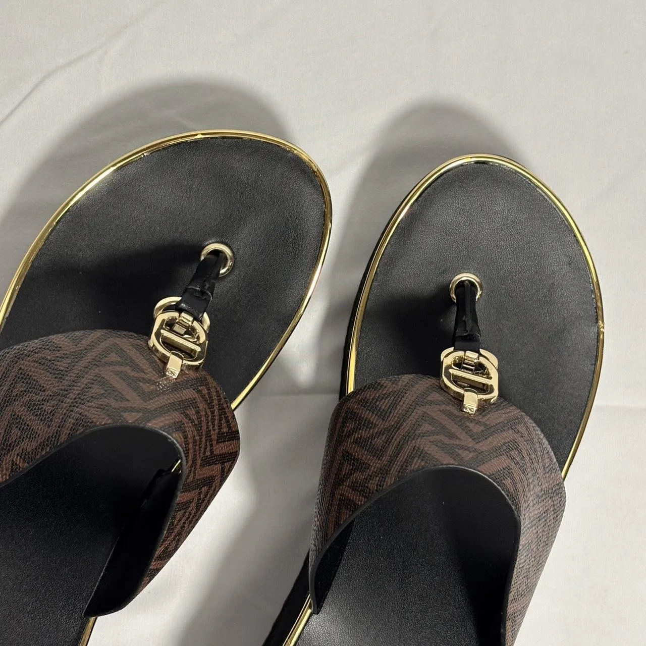 ALDO Women's Brown and Black Sandals - Image 4