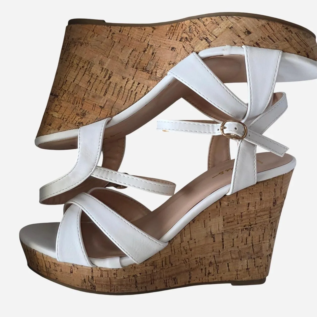 Lulus Women's White and Tan Footwear - Image 2