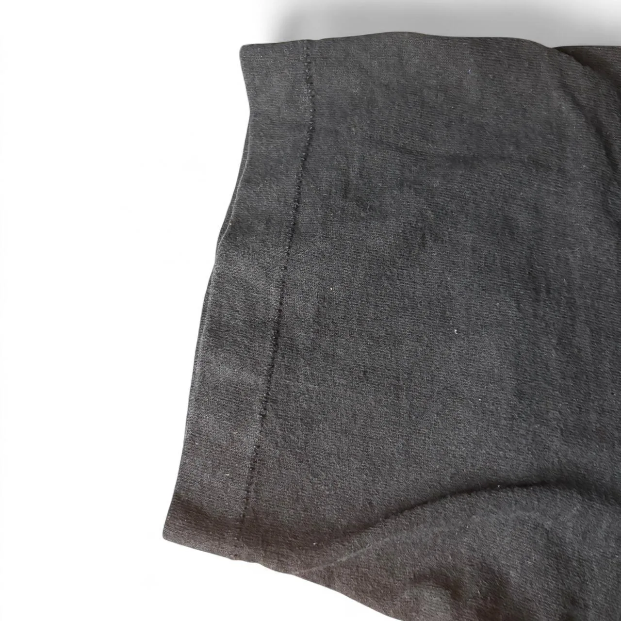 Fruit of the Loom Men's Black and Grey T-shirt - Image 5