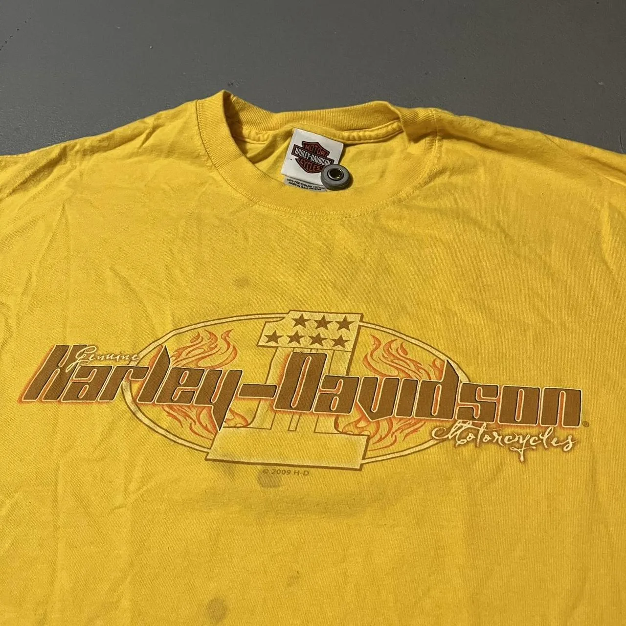 Men's Yellow and Black T-shirt - Image 2