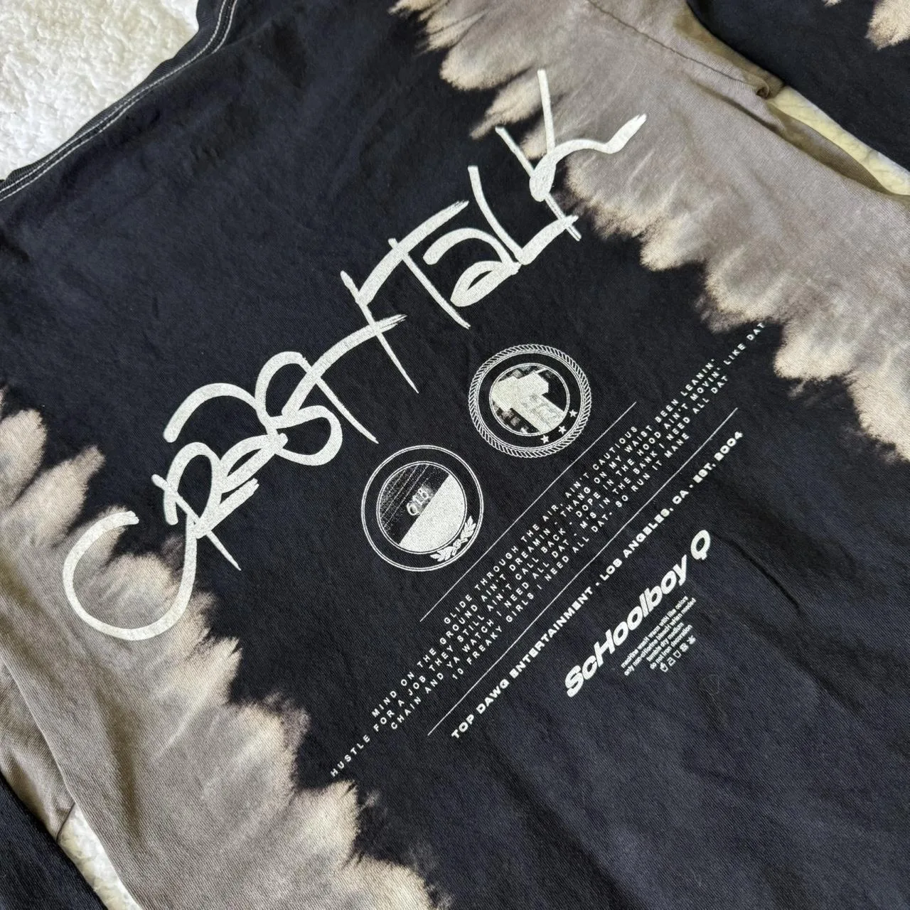 Men's Black and Grey T-shirt