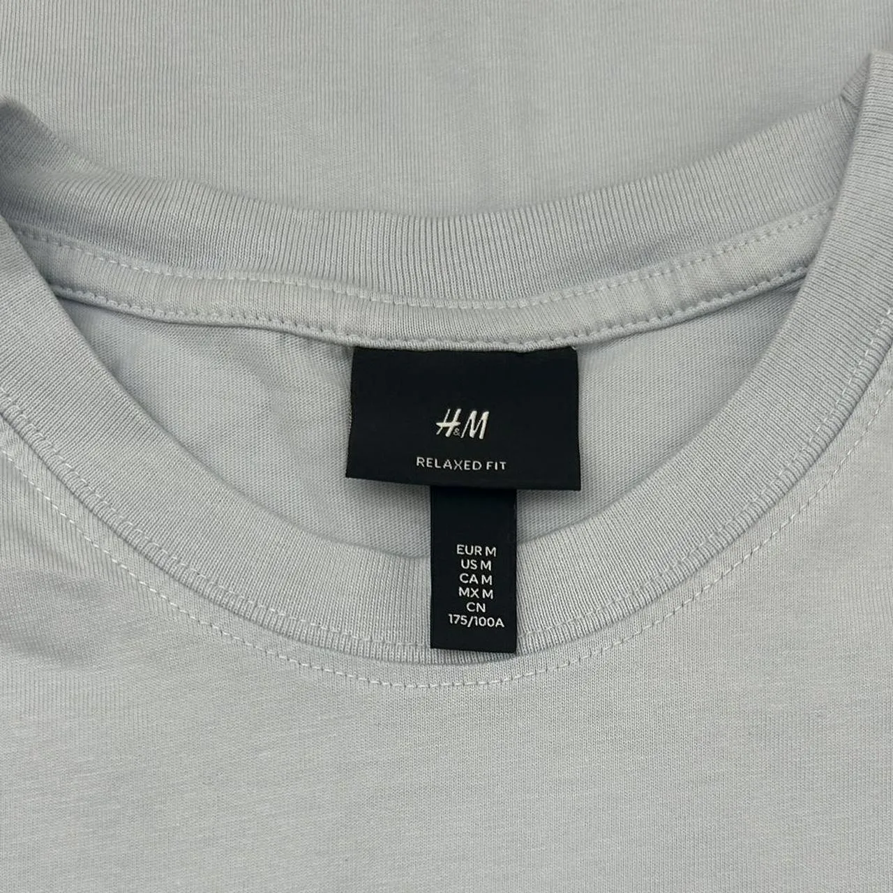 H&M Men's Blue T-shirt - Image 3