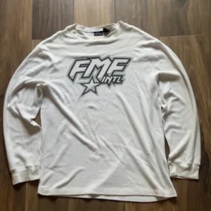 Men's White and Cream T-shirt