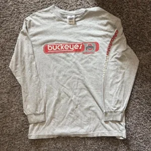 AAA Men's Grey and Red T-shirt