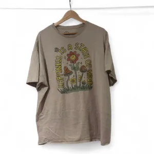 Men's Tan and Brown T-shirt