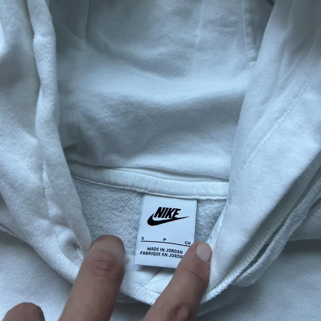 Nike Men's White Hoodie - Image 7