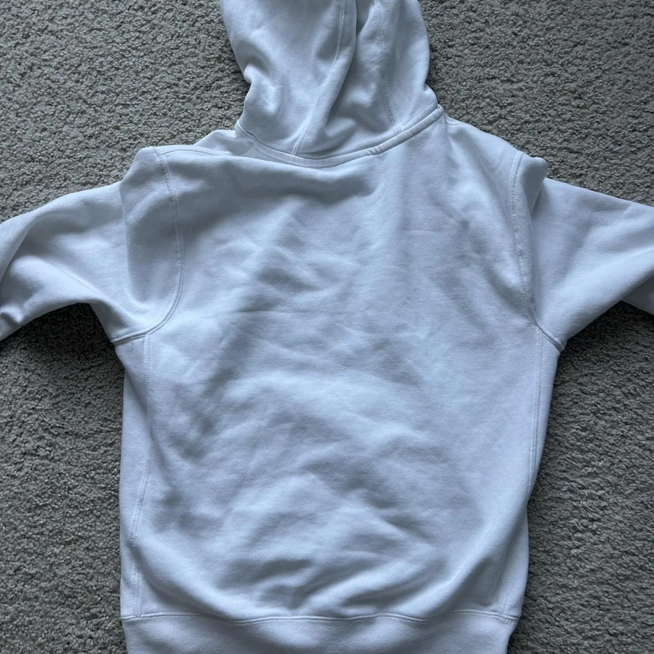 Nike Men's White Hoodie - Image 8