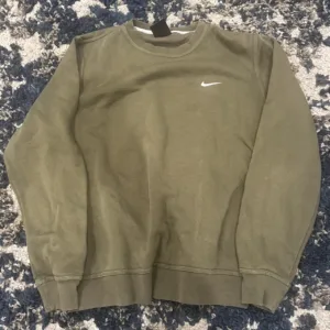 Nike Men's Khaki and Green Jumper