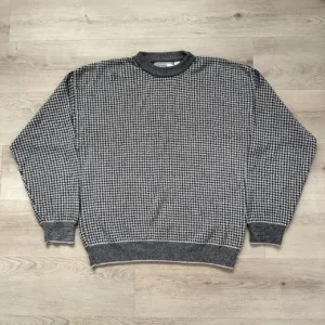 Men's Grey and Black Jumper