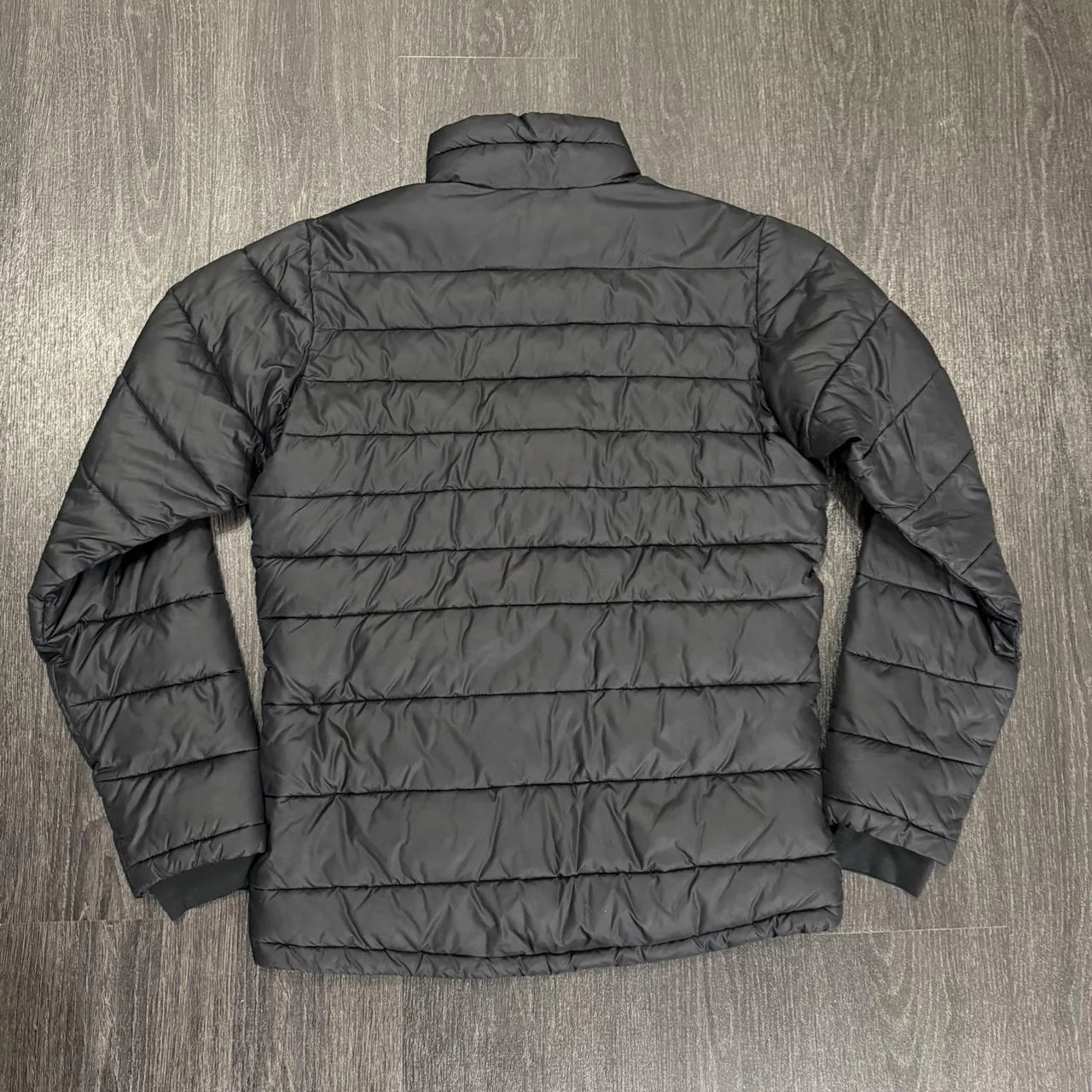 Columbia Sportswear Men's Black and Grey Coat - Image 2