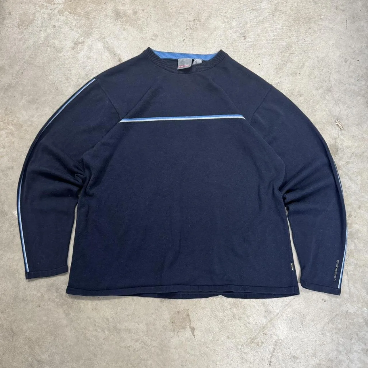 Quiksilver Men's Navy and Blue Jumper
