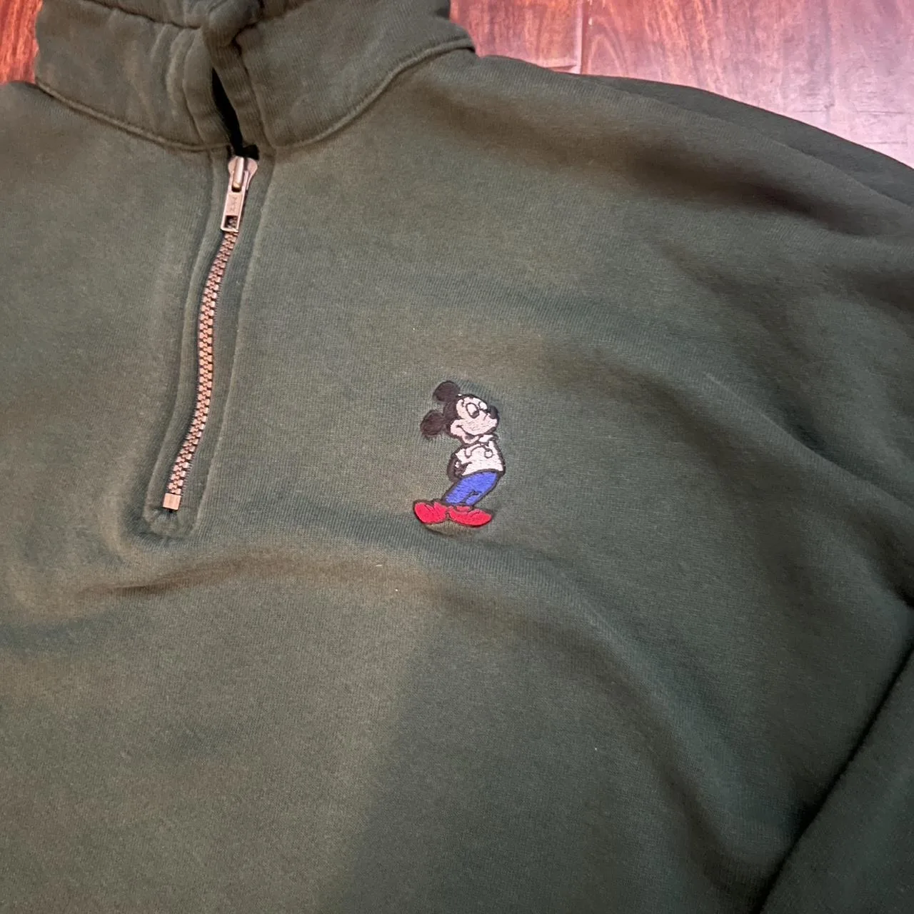 Disney Men's Green Jumper - Image 2