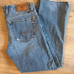 Lucky Brand Women's Blue and Navy Jeans