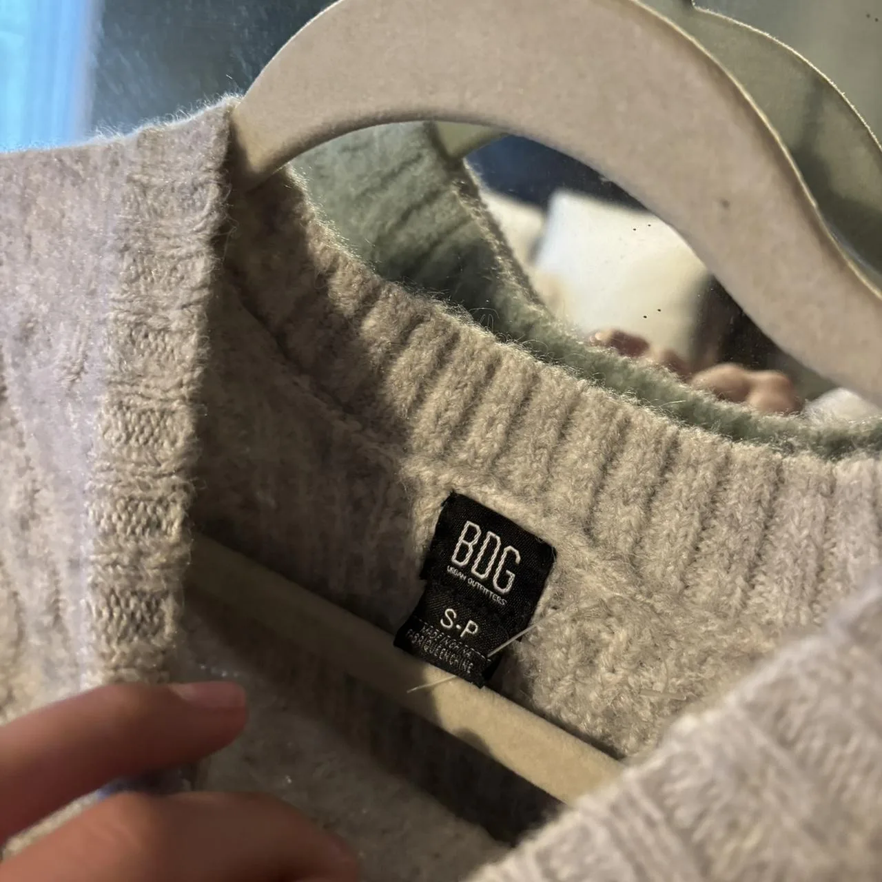 Urban Outfitters Men's Grey and Cream Jumper - Image 3