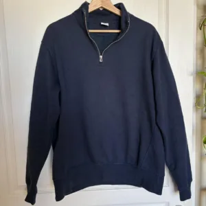 Zara Men's Navy and Blue Jumper