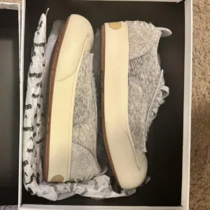 Men's Cream and White Trainers