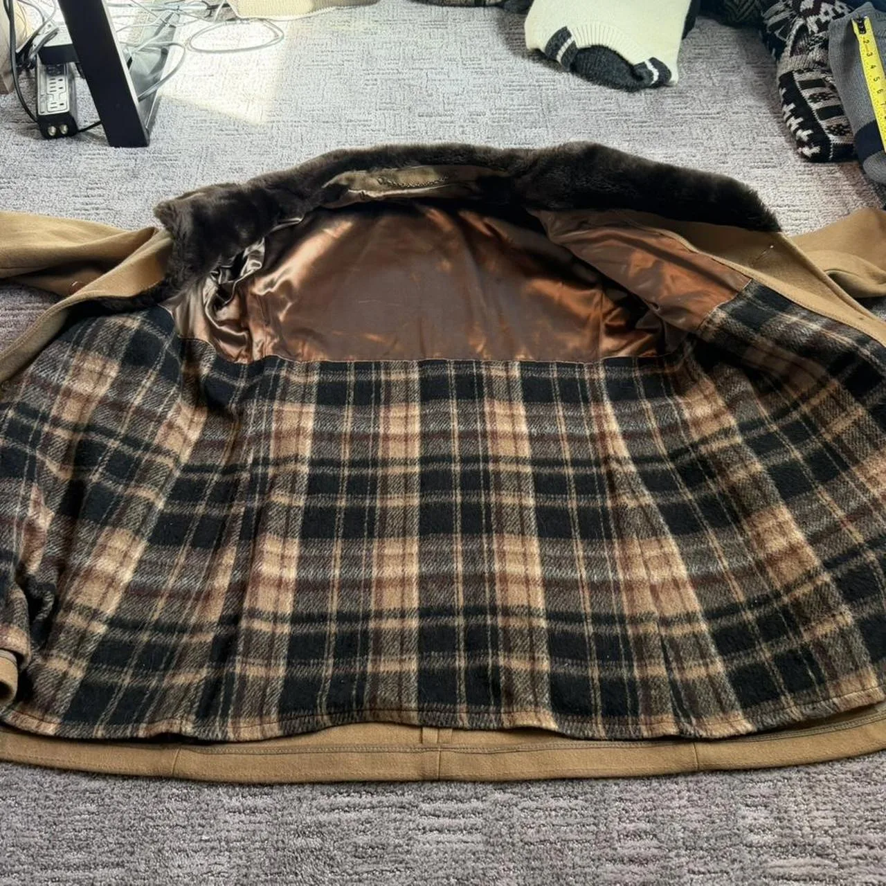 Sears Men's Brown and Tan Coat - Image 3