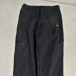 Adidas Men's Black and Grey Jeans