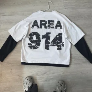 Balenciaga Men's White and Black Shirt